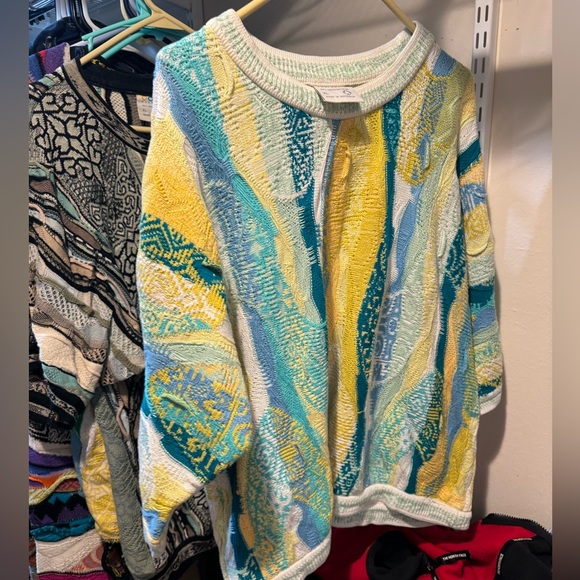 RARE Men’s authentic COOGI short sleeve sweater - Picture 4 of 5